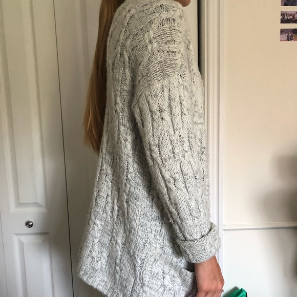 Grey white Cardigan - Picture 2 of 2